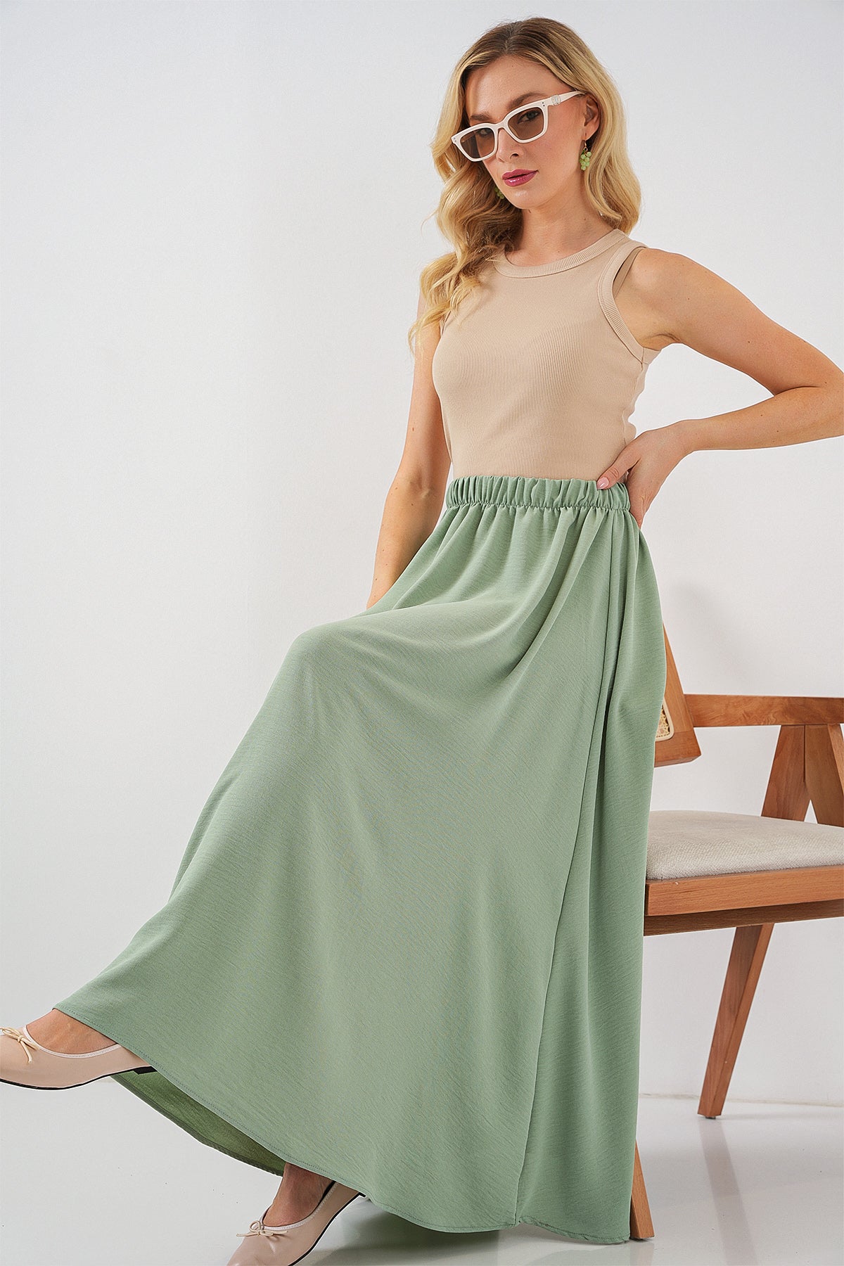 modest flared skirt elastic waist