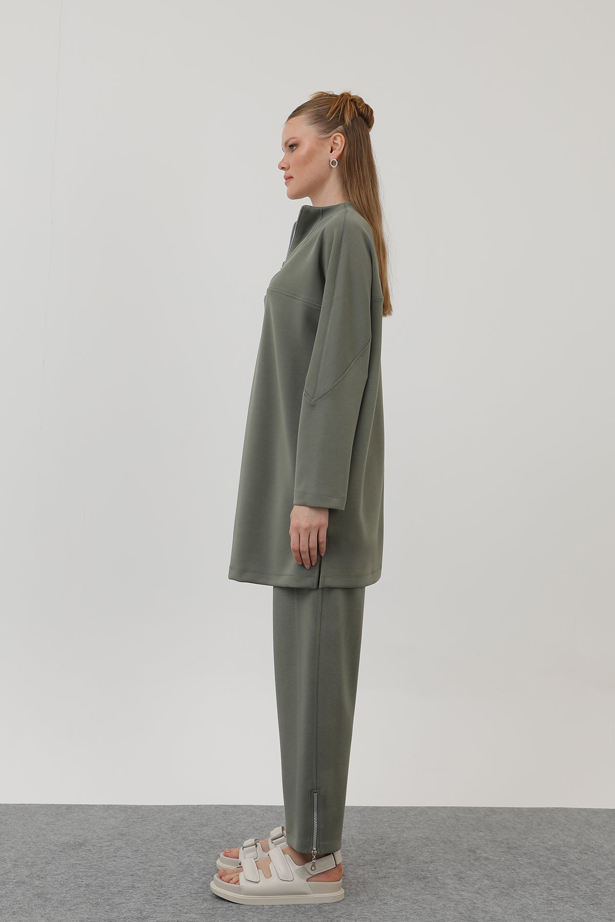 stretchable knit olive longline tunic
