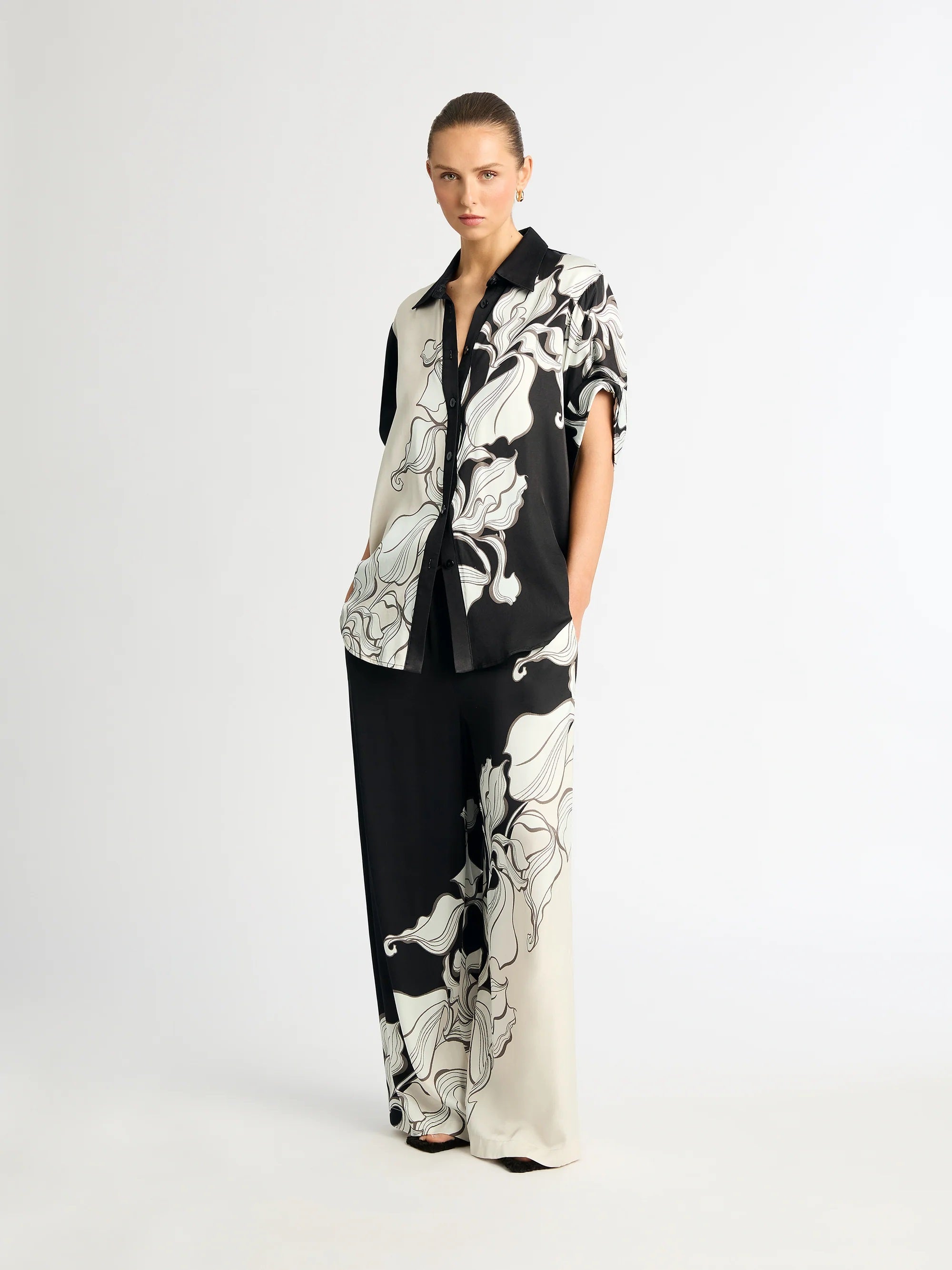 Monochrome Wave Luxe Modest Co-Ord Set