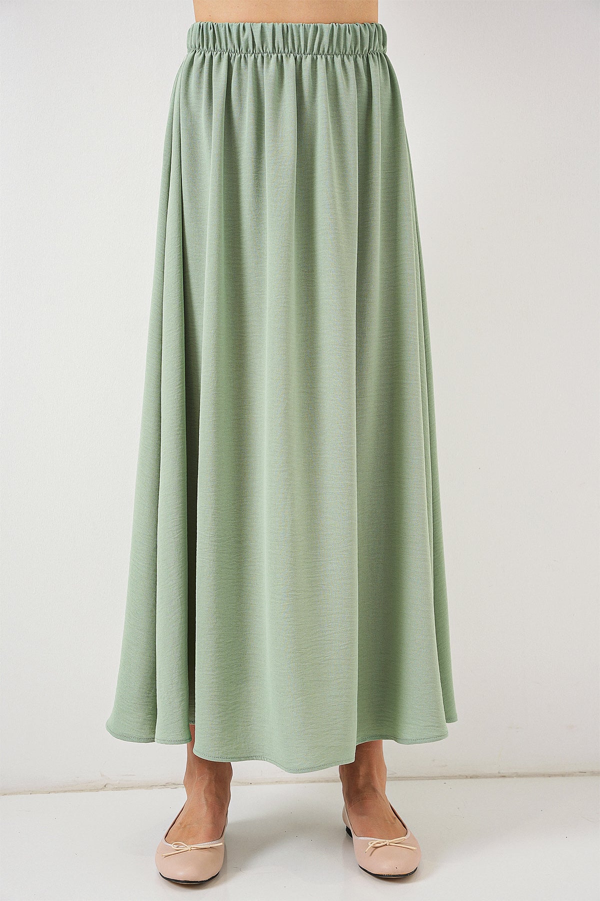 flowy modest maxi skirt soft fabric