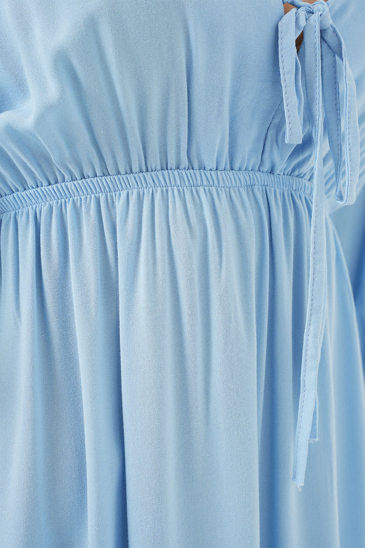 Blue Modest Fit & Flare V-Neck Midi Dress – Elegant Daywear