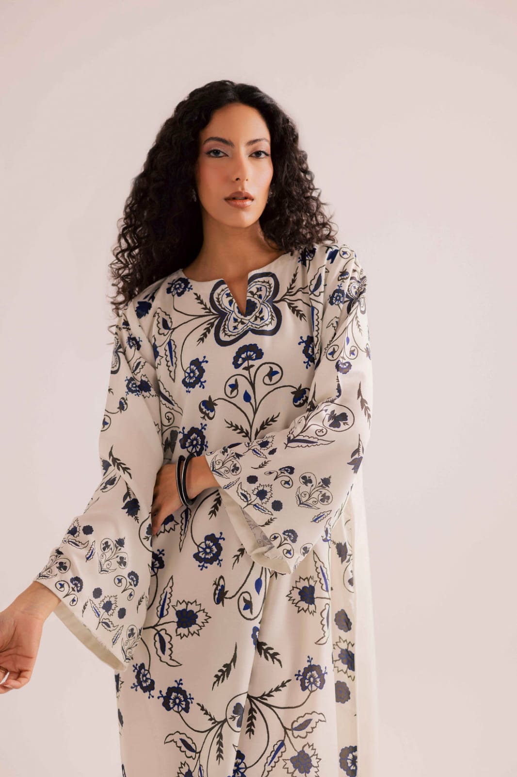 ivory blue floral modest kaftan dress