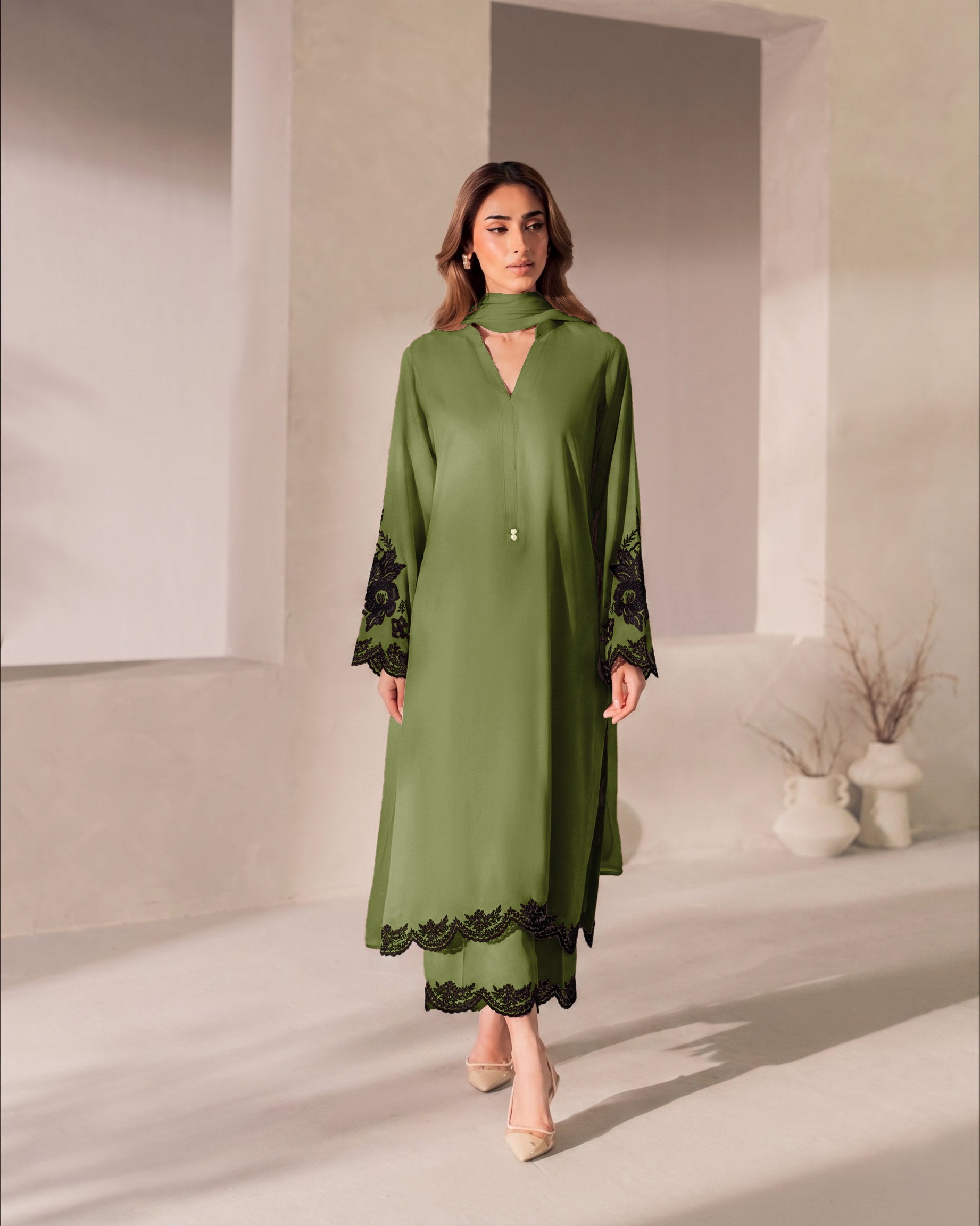 Elara Luxe Modest Co-Ord Set With Scarf
