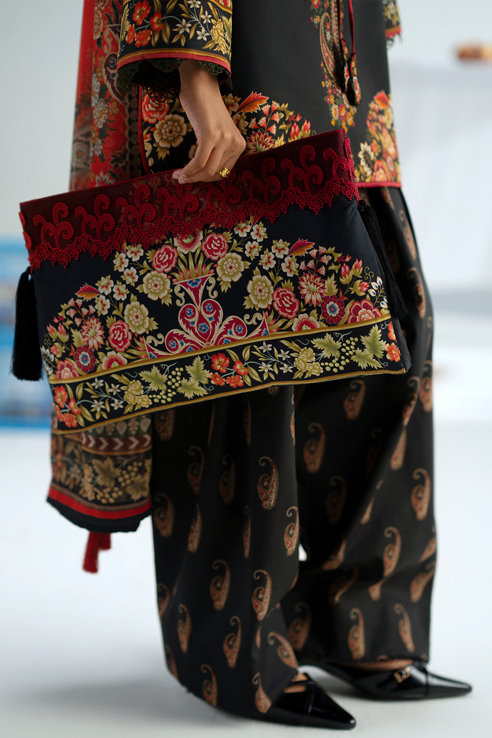 traditional printed modest wear women