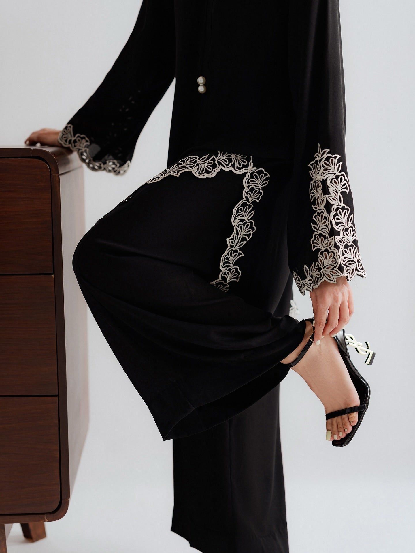 Noir Lace Élan Embroidered Modest Co-Ord Set