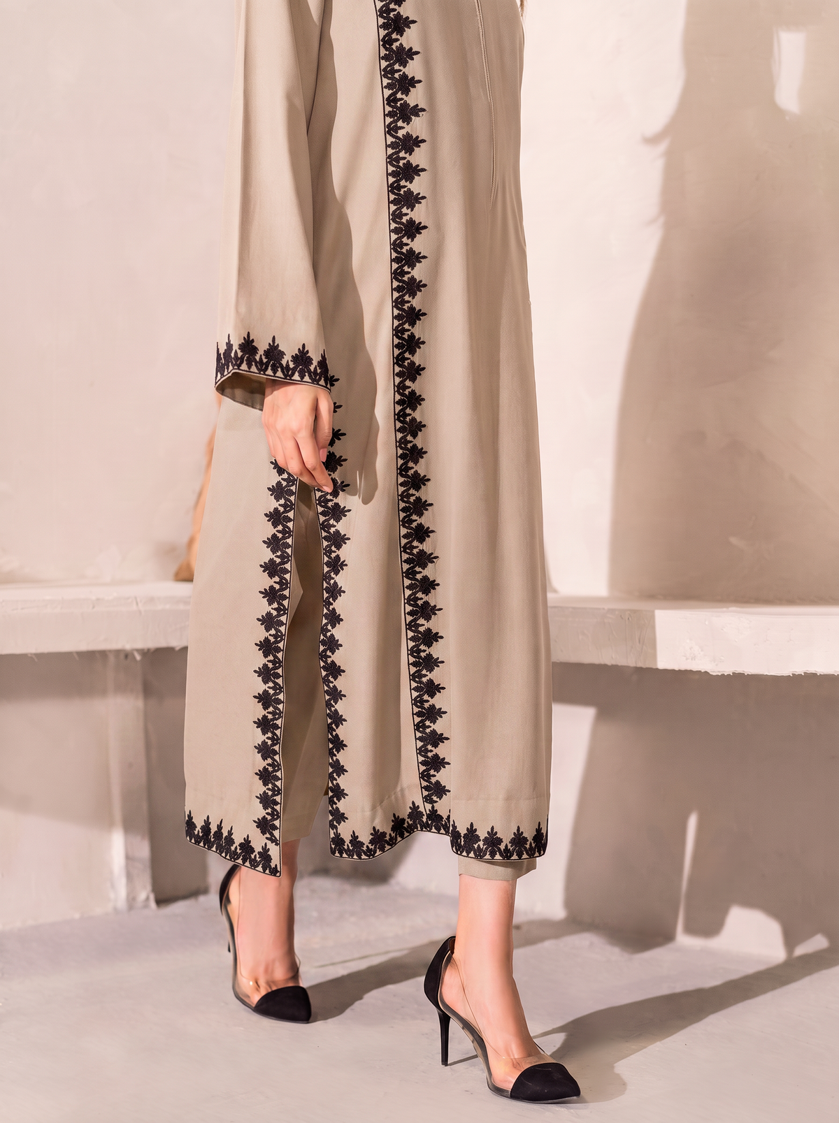 Noir Ivory Embroidered Signature Modest Co-Ord Set With Hand-Dyed Scarf