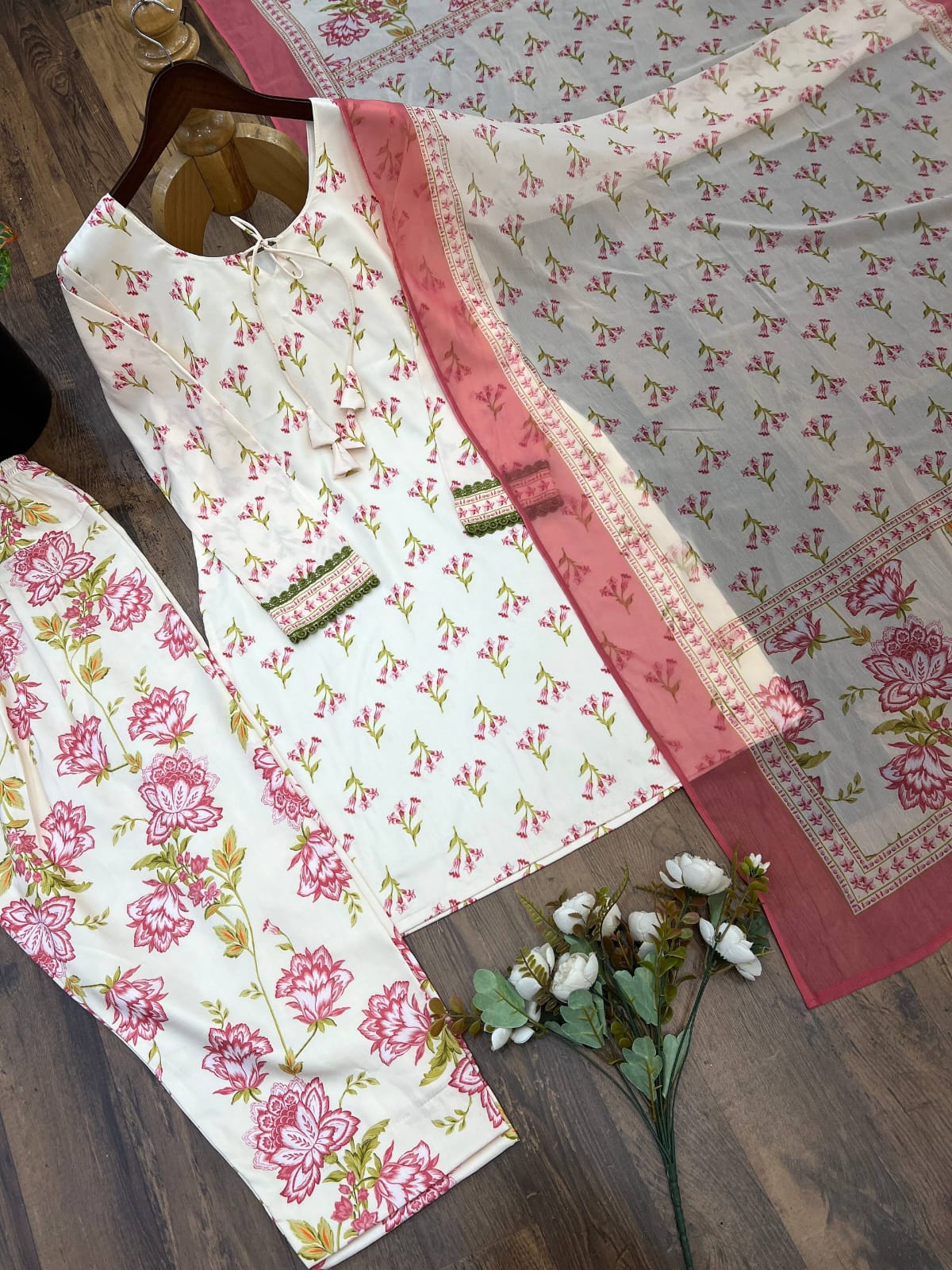 elegant Farshi modest wear