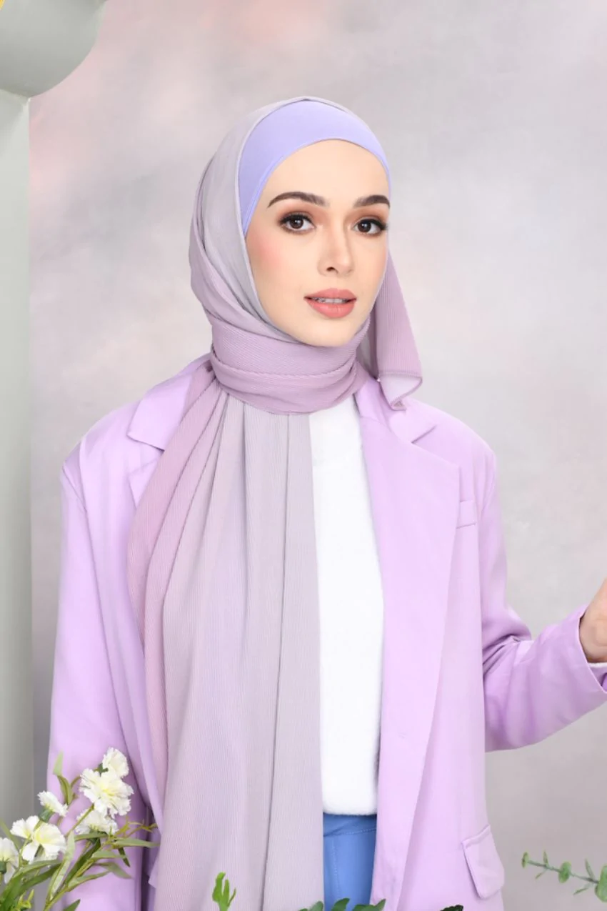 lilac scarf for modest and everyday styling