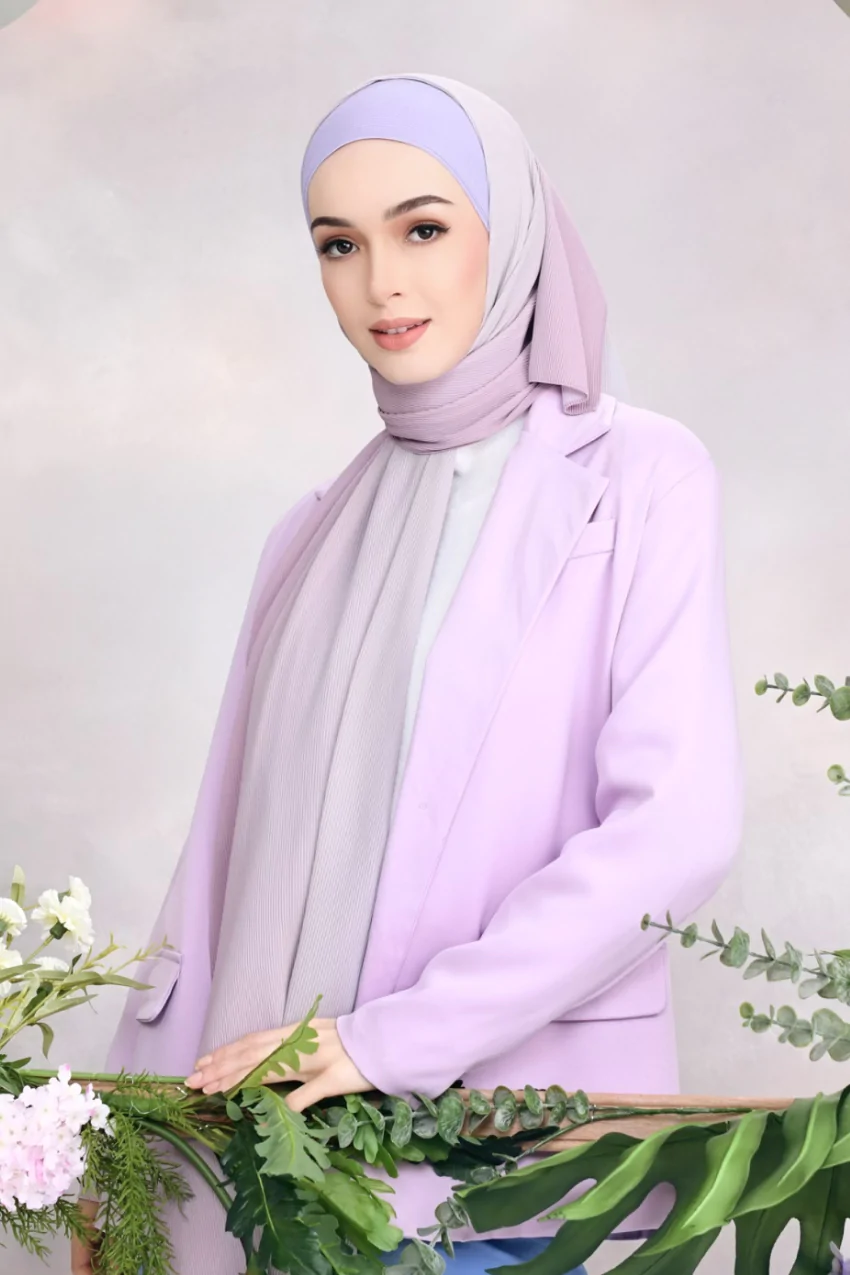 elegant lilac hijab lightweight drape