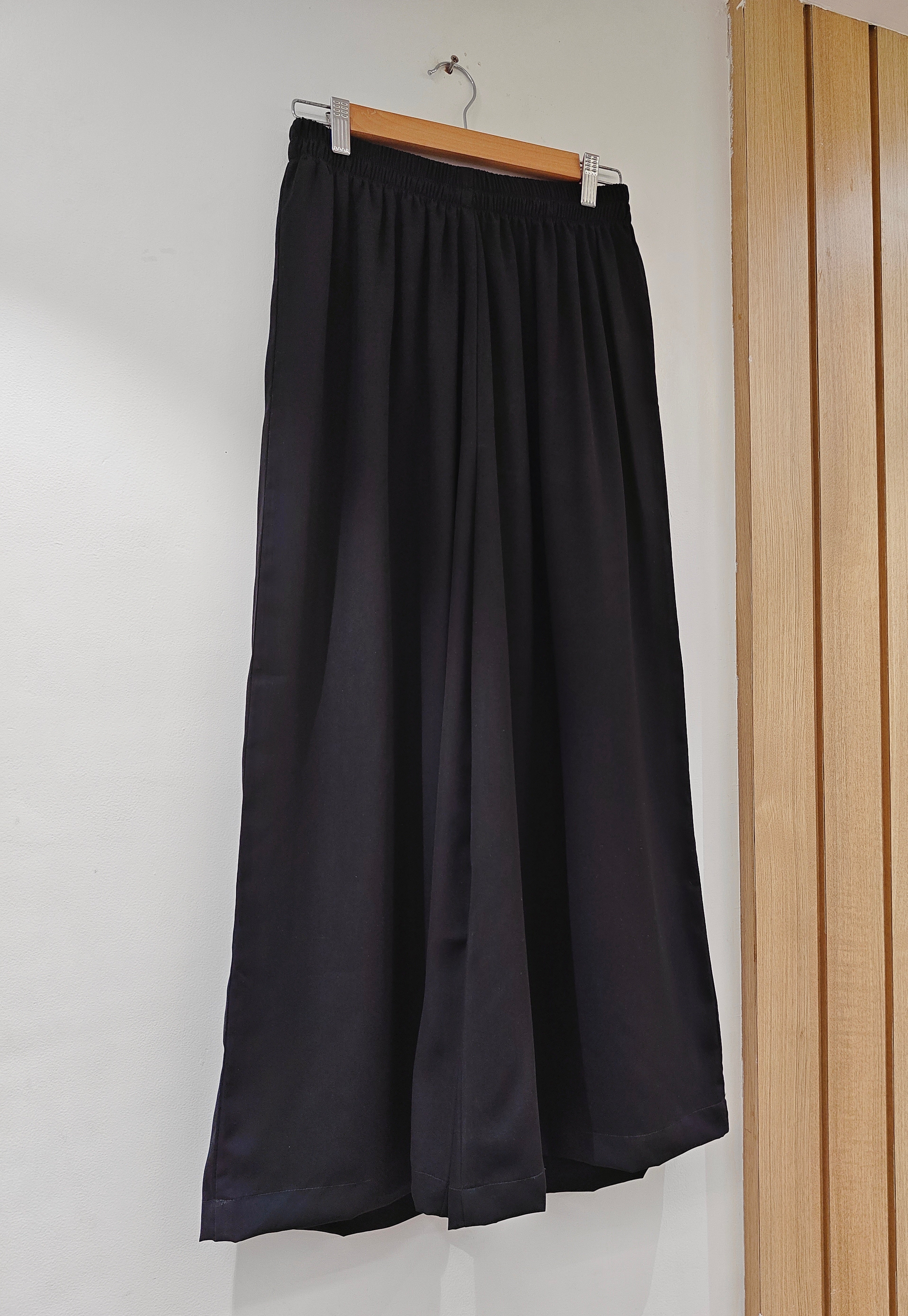 French Moss Flare Atelier Modest Co-Ord Set with Scarf