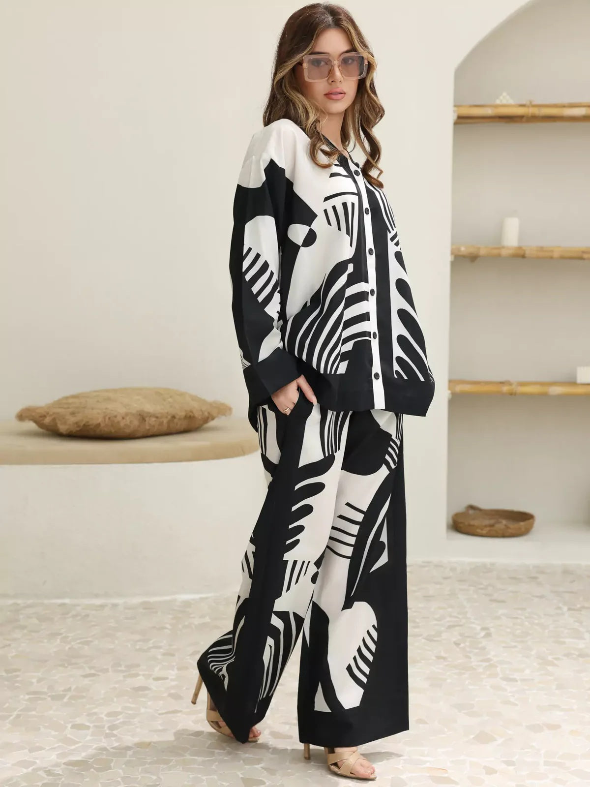 Monochrome Wave Signature Modest Co-Ord Set