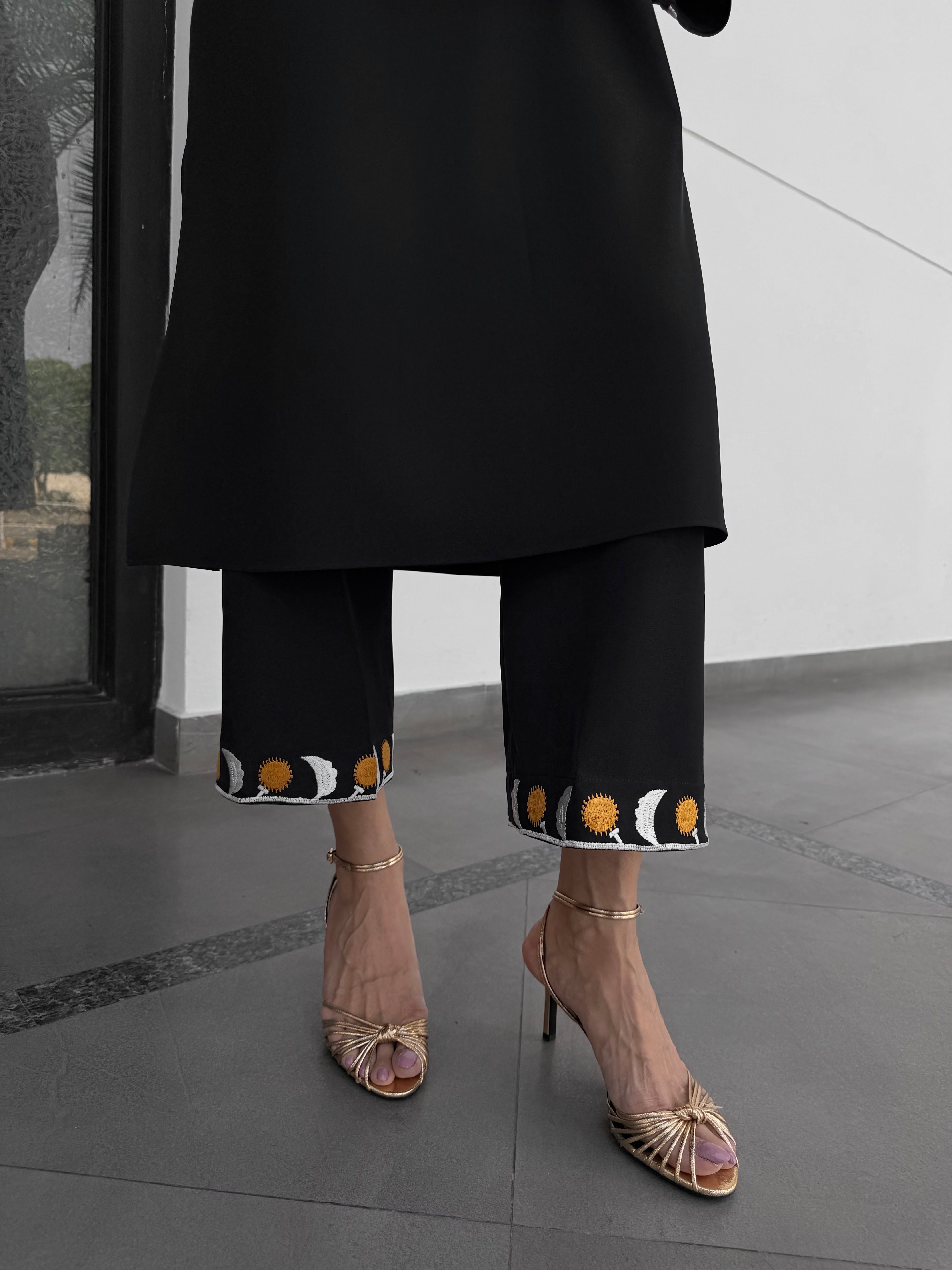 Contour Flow Atelier Modest Co-Ord Set