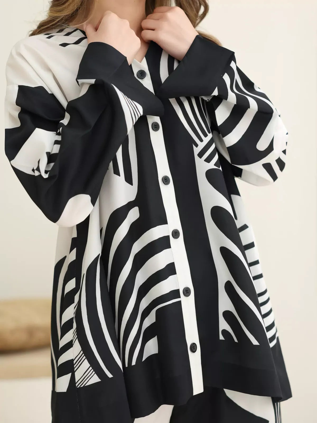 Monochrome Wave Signature Modest Co-Ord Set
