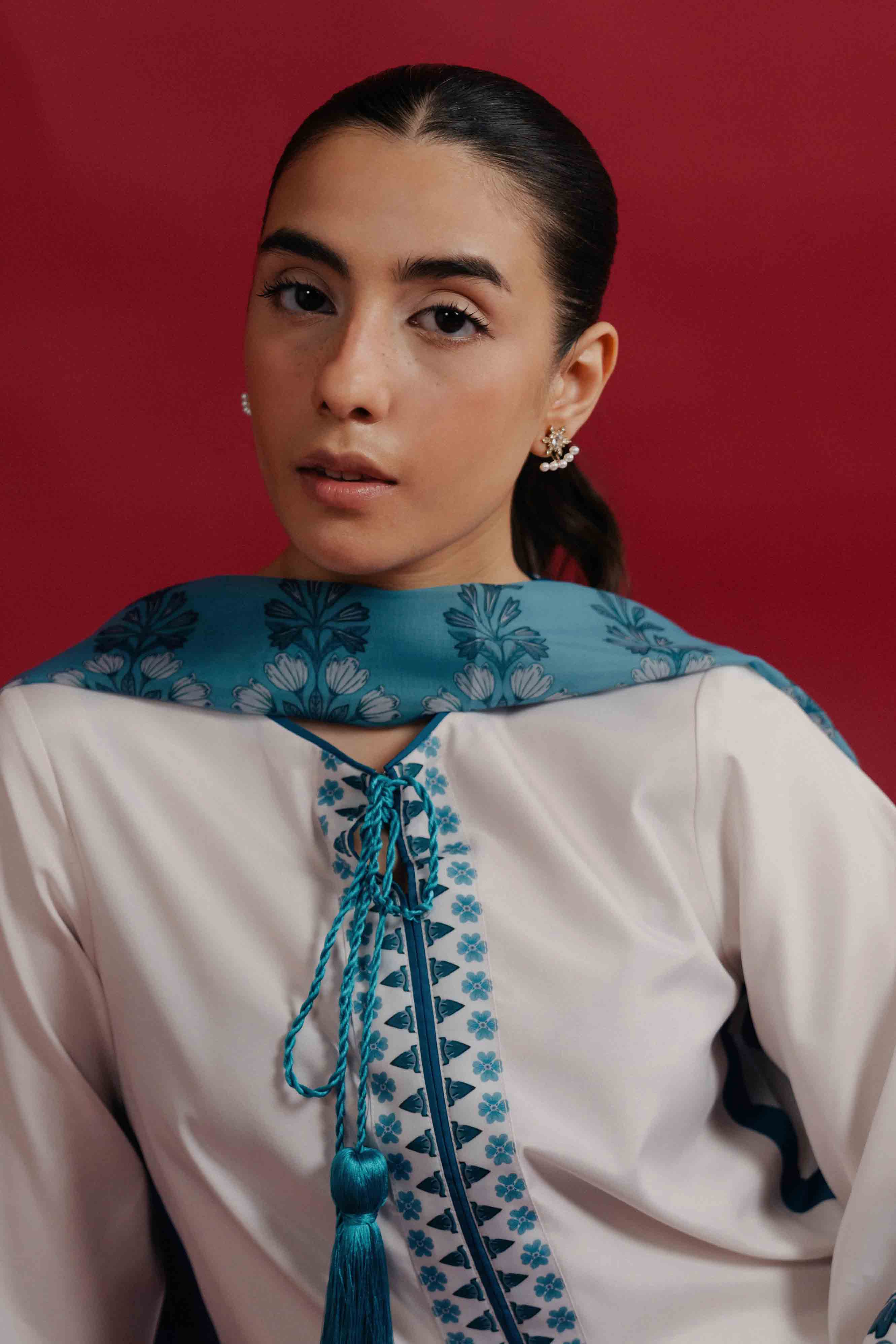 ivory kurta teal print relaxed fit