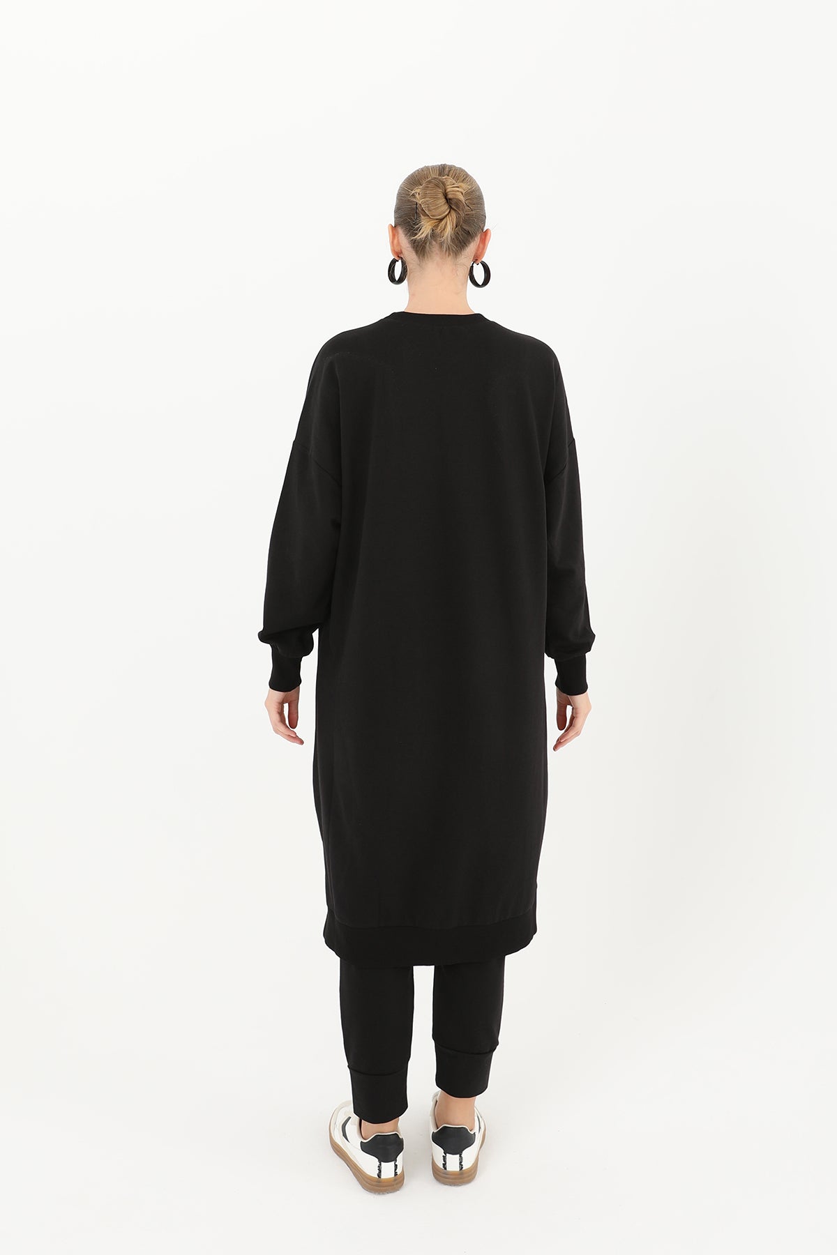breathable black modest tunic women