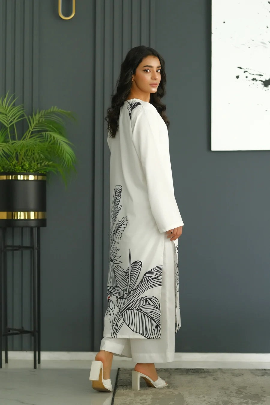 Ivory Noir Statement Signature Modest Co-Ord Set