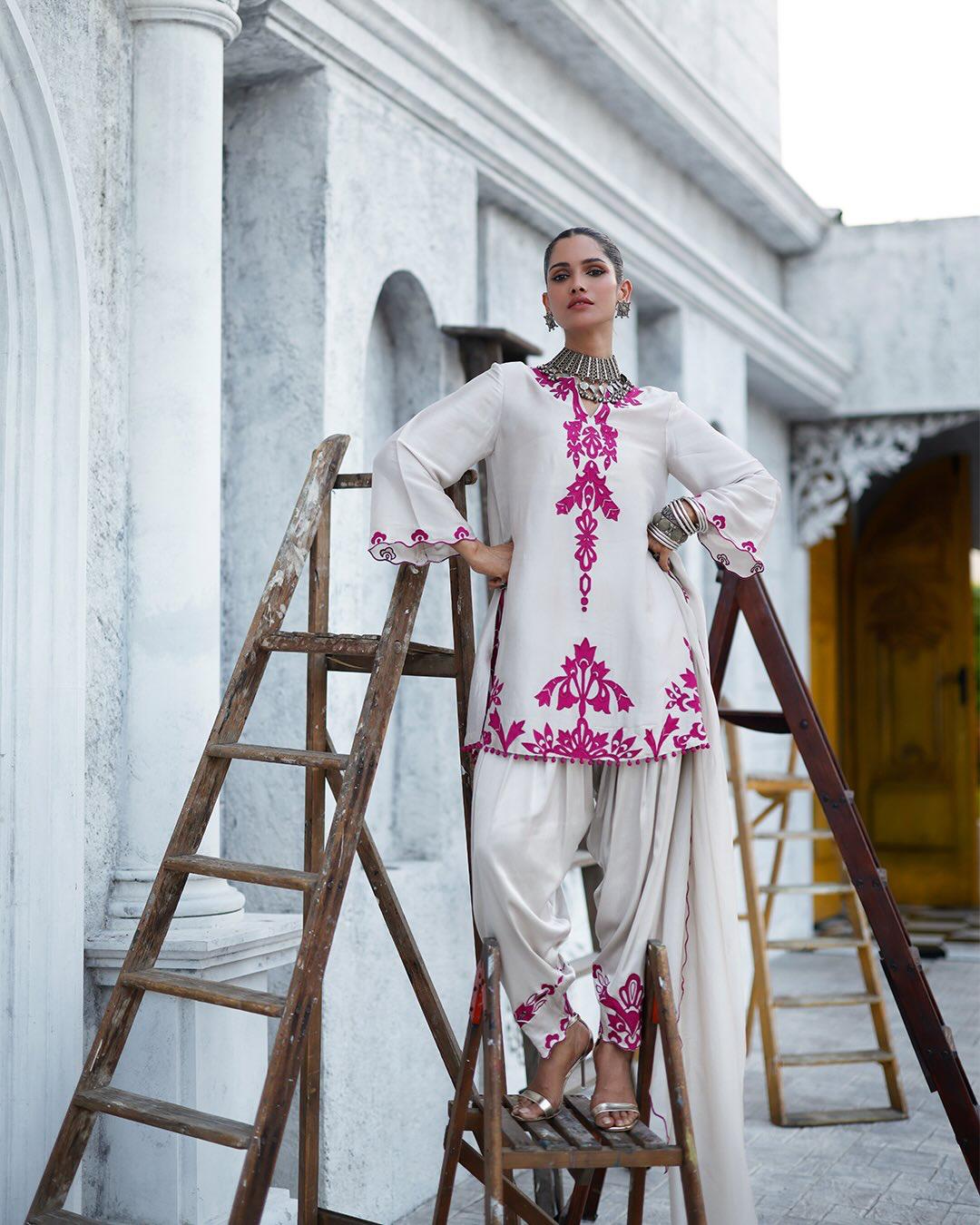 Noor Éclat Embroidered Atelier Shalwar Set
