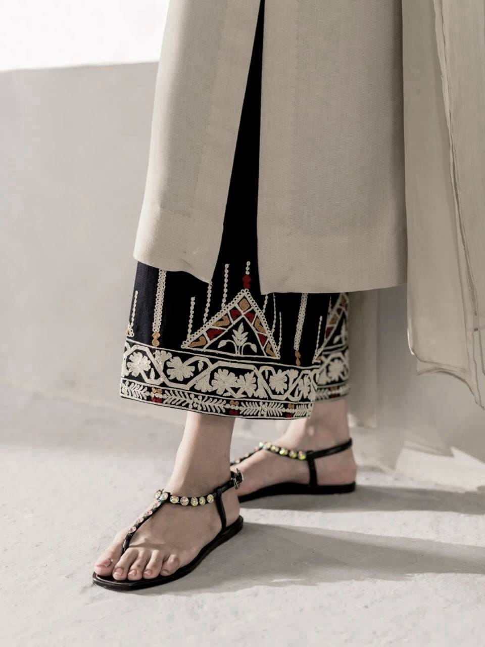 wide leg embroidered pants set