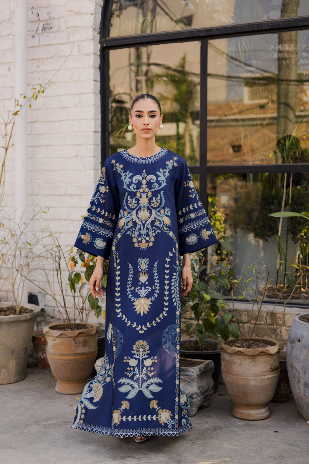Haya & Kalos elegant modest outfit for family gatherings and occasions
